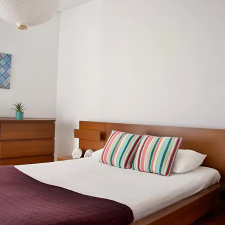 Parede, Sun * Parede